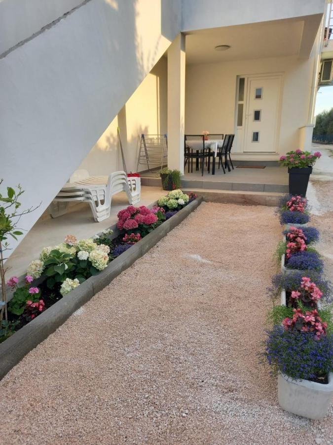 Apartmani Sara Бибинье Экстерьер фото